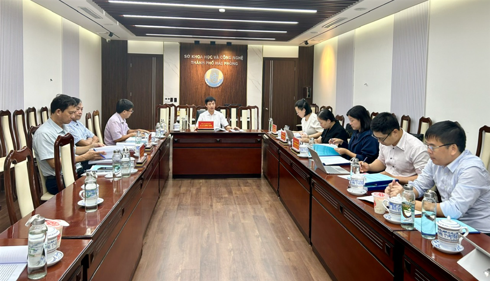 Xây dựng mô hình sản xuất thương phẩm giống ngô nếp lai HN92 trên địa bàn tỉnh Hải Dương (thành phố Hải Phòng)