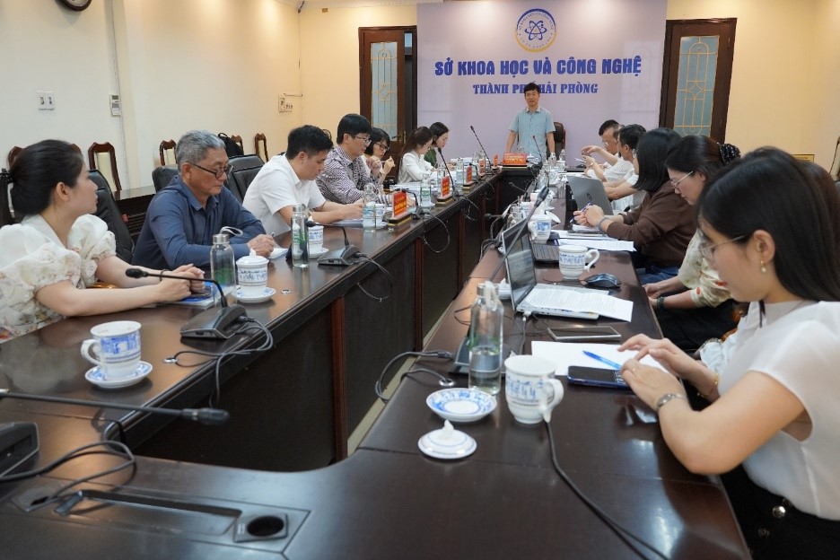 Đánh giá thực trạng và đề xuất giải pháp phòng chống bạo lực học đường trong các trường trung học cơ sở trên địa bàn tỉnh Hải Dương (nay là thành phố Hải Phòng)