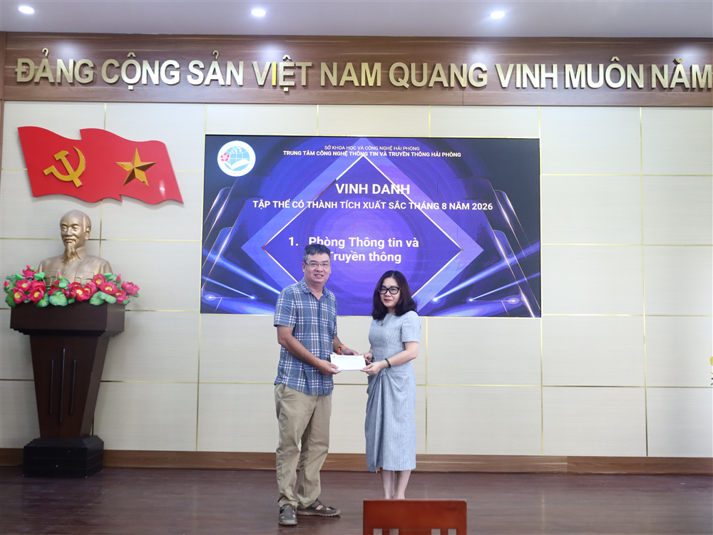 81613-chi-bo-trung-tam-2.jpeg