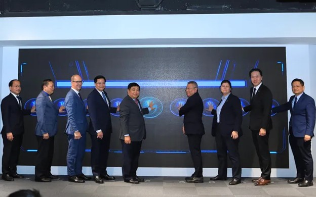 Việt Nam khai trương Trung tâm R&D và Trung tâm Xuất sắc về AI – Bản sao số: Bước đi chiến lược cho tự chủ công nghệ