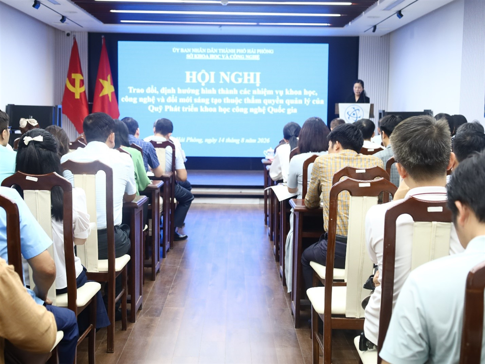 92639-dinh-huong1.jpg