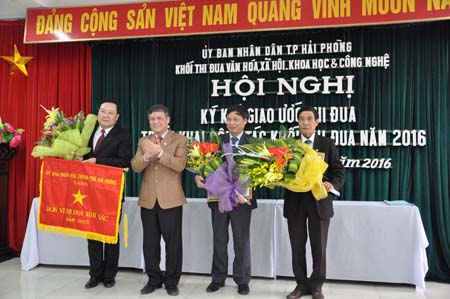 Hội nghị Ký kết giao ước thi đua, triển khai công tác Khối thi đua Văn hóa, Xã hội – Khoa học và Công nghệ năm 2016