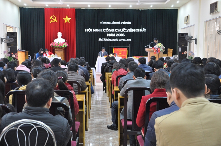 Hội nghị công chức, viên chức năm 2016