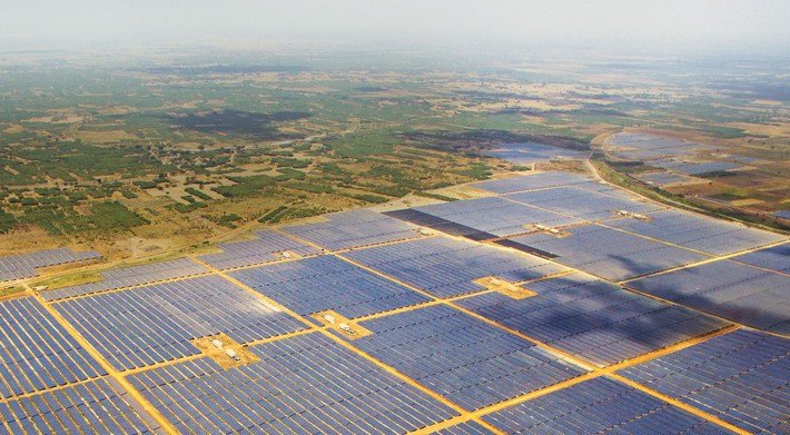 Ấn Độ khánh thành nhà máy điện Mặt Trời lớn nhất thế giới
