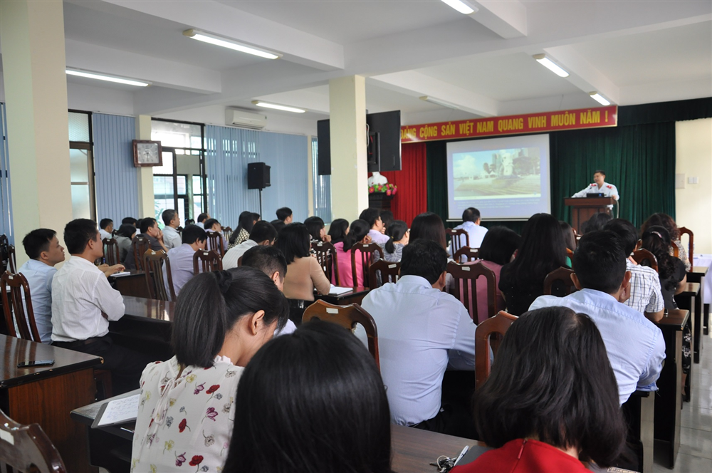 Hội nghị phổ biến các văn bản pháp luật của nhà nước về phòng chống tham nhũng gắn với thực hiện nâng cao chất lượng làm việc “học tập và làm việc theo tư tưởng, đạo đức, phong cách Hồ Chí Minh”
