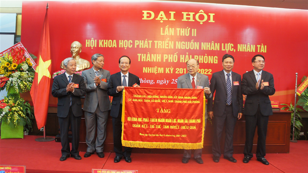 Đại hội Hội Khoa học phát triển nguồn nhân lực nhân tài thành phố Hải Phòng  nhiệm kỳ II (2017-2022)
