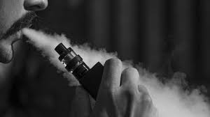 Thuốc lá điện tử (Vape) tác động tiêu cực đến quá trình chữa lành vết loét, tổn thương da