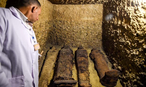 Ai Cập phát hiện khu mộ cổ lớn từ thời vương triều Ptolemy