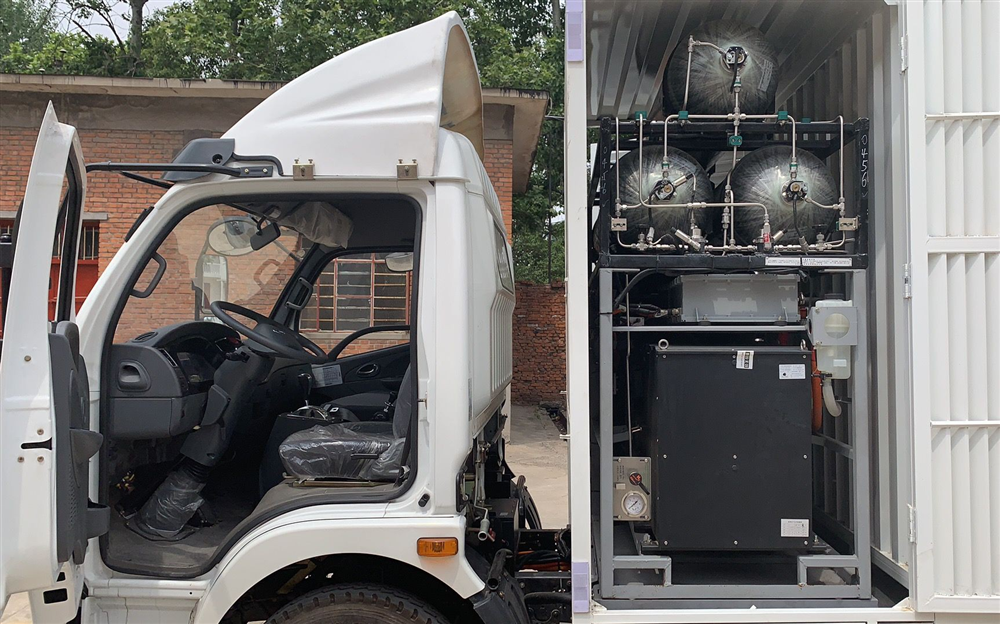 Ô tô sử dụng năng lượng hydrogen có thể chạy quãng đường lên tới 500km chỉ bằng nước lã