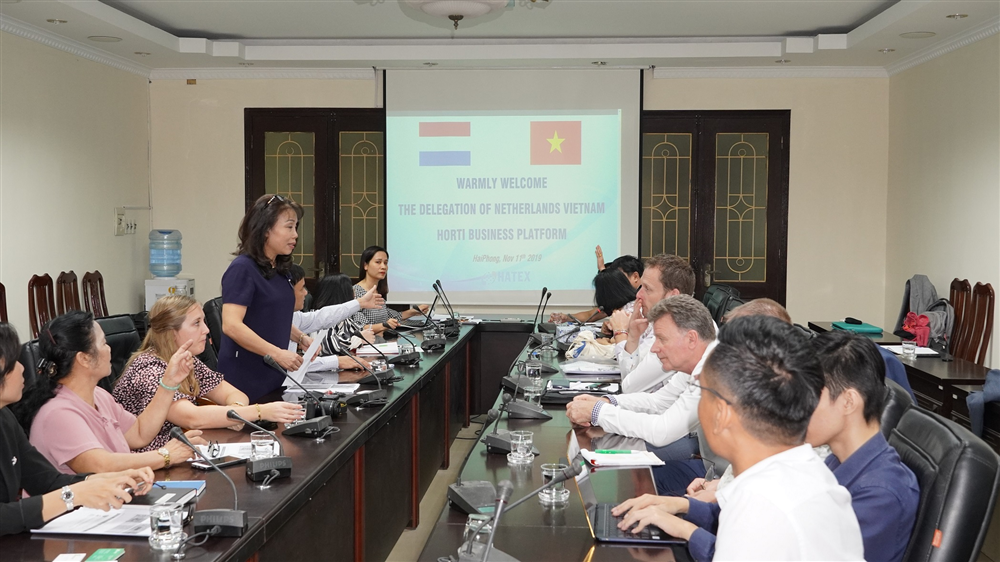 Hiệp hội Hợp tác kinh doanh nông nghiệp Hà Lan - Việt Nam thăm và làm việc với Sở Khoa học và Công nghệ