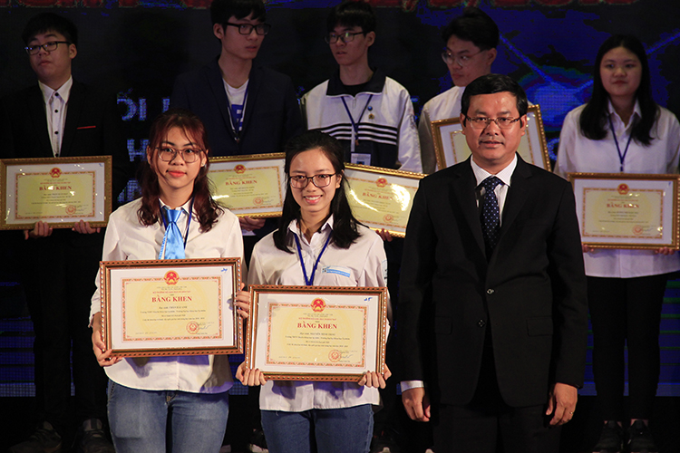 Học sinh Hải Phòng giành 2 giải nhất tại cuộc thi khoa học kỹ thuật cấp quốc gia khu vực phía Bắc