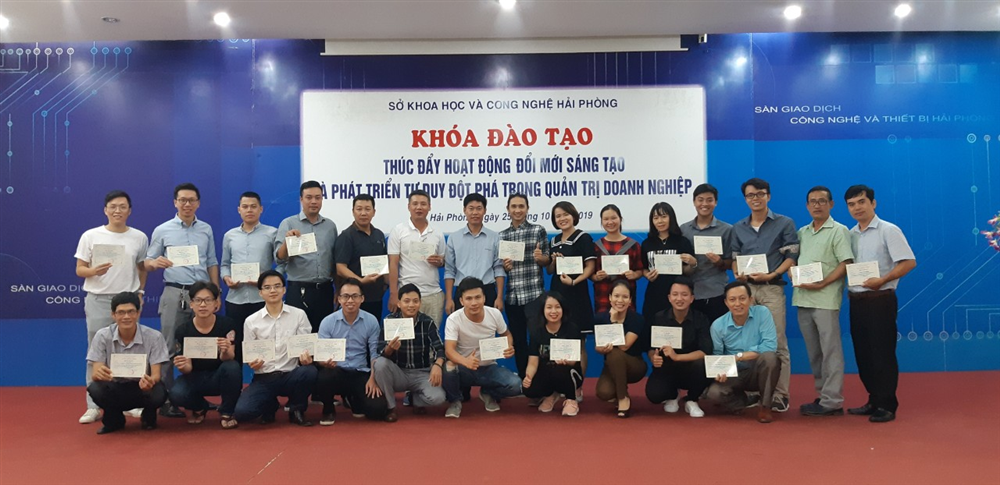 Thúc đẩy hoạt động đổi mới sáng tạo và phát triển tư duy đột phá trong quản trị doanh nghiệp