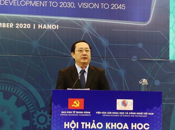 Bộ trưởng Bộ KH&CN Huỳnh Thành Đạt phát biểu tại Hội thảo.