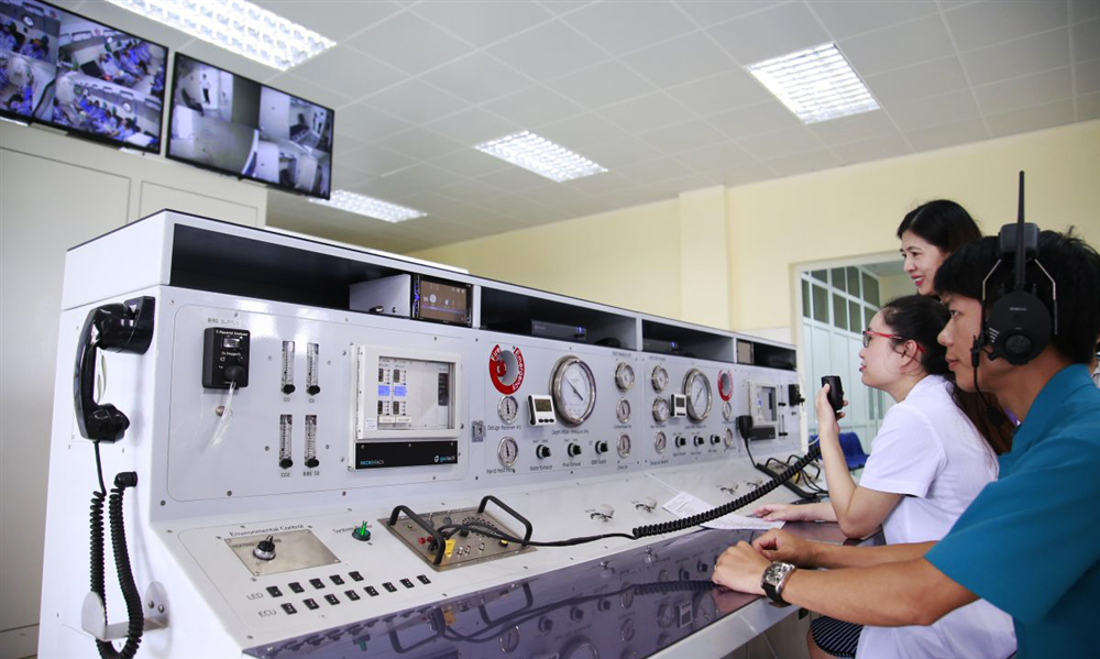 Trị liệu Ôxy cao áp - Bước đột phá trong chăm sóc và bảo vệ sức khỏe cộng đồng