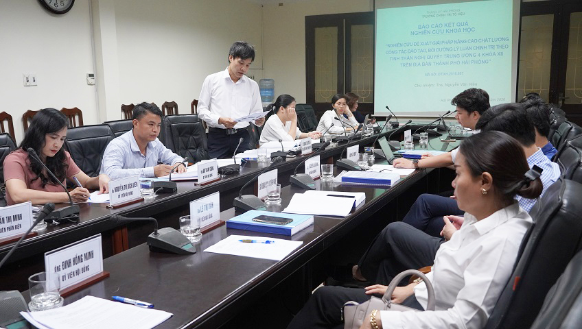 Nghiên cứu đề xuất giải pháp nâng cao chất lượng công tác đào tạo, bồi dưỡng lý luận chính trị theo tinh thần nghị quyết Trung ương 4 khóa XII trên địa bàn thành phố Hải Phòng