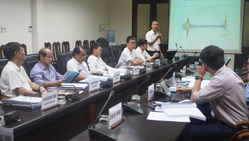 Nghiên cứu thiết kế, chế tạo thử nghiệm chân vịt hai bước nhằm giảm lượng tiêu hao nhiên liệu cho tàu cá đánh bắt xa bờ của Hải Phòng
