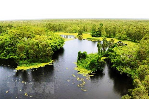 do nhu cầu sử dụng tài nguyên tiếp tục tăng cao cùng với sự gia tăng về dân số; biến đổi khí hậu tiếp tục có ảnh hưởng đến hệ sinh thái và các loài sinh vật, đặc biệt là những khu vực dễ tồn thương.