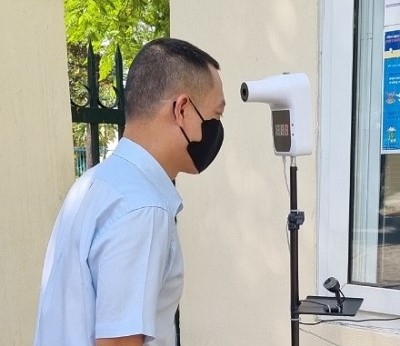 Máy đo thân nhiệt tự động của CPCEMEC.