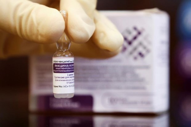 vắcxin ngừa COVID-19 có tên CoviVac do Trung tâm Chumakov Centre phát triển và sản xuất.