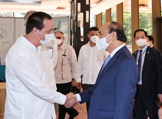 Việt Nam-Cuba hợp tác nghiên cứu, chuyển giao sản xuất dược phẩm