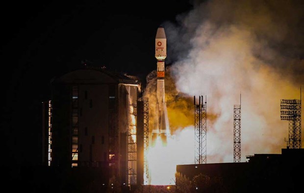 Tên lửa đẩy Soyuz-2.1b với 36 vệ tinh OneWeb của Anh được phóng từ sân bay vũ trụ Vostochny bên ngoài thành phố Uglegorsk vào ngày 18/12/2020.