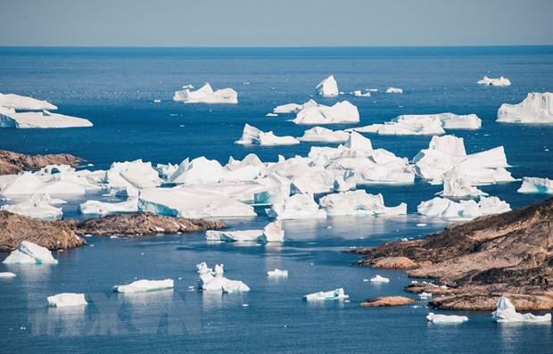 Các nhà nghiên cứu ngày 5/5 cho biết, hiện tượng tan băng ở Nam Cực có thể khiến mực nước biển tăng "khủng khiếp" nếu các quốc gia không hạn chế xu hướng ấm lên toàn cầu dưới 2 độ C 