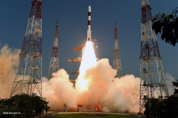 Theo phóng viên TTXVN tại New Delhi, ngày 28/2, Ấn Độ đã phóng thành công tên lửa PSLV để đưa 19 vệ tinh vào quỹ đạo.
