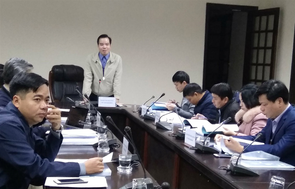 Ông Bùi Thanh Tùng, Phó Giám đốc Sở Nông nghiệp và Phát triển Nông thôn chủ trì hội nghị.