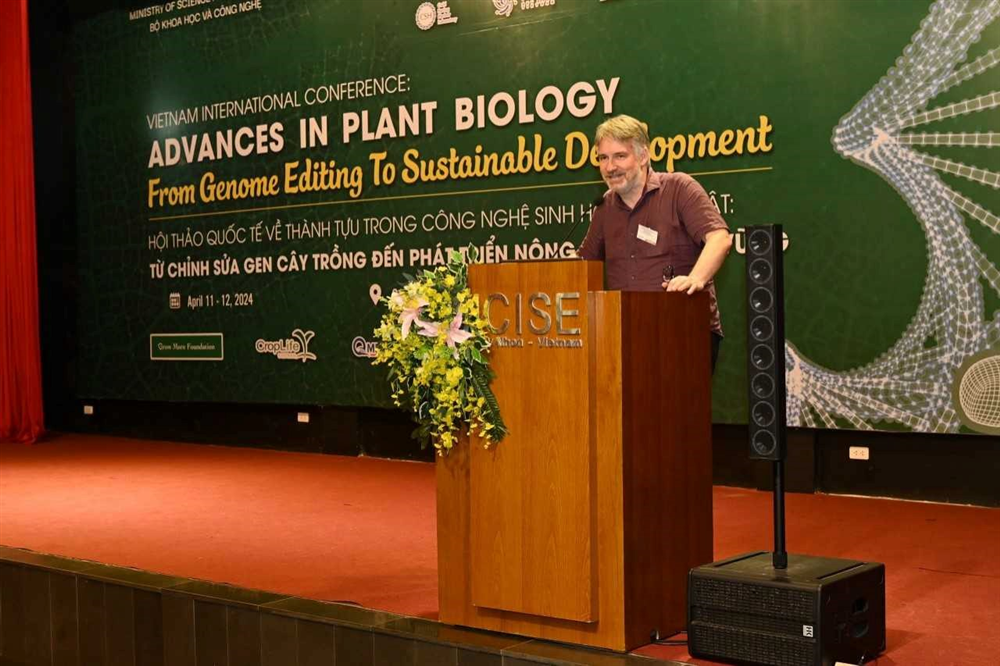 Thành tựu trong công nghệ sinh học thực vật - Từ chỉnh sửa gen cây trồng đến phát triển nông nghiệp bền vững