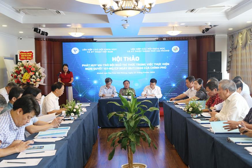 Hội thảo khoa học: Phát huy vai trò đội ngũ trí thức trong việc thực hiện Nghị quyết 107-NQ/CP ngày 9/7/2024 của Chính phủ