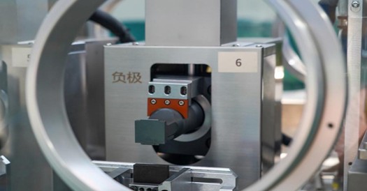 Trung Quốc khắc phục thất bại của pin lithium thể rắn
