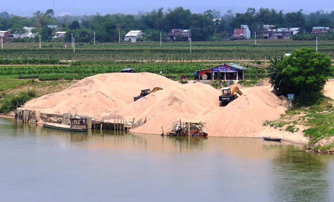 Làm giàu từ kinh tế tổng hợp
