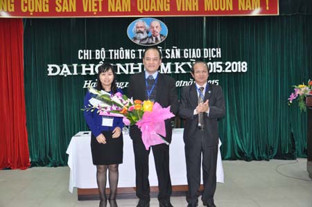 Đại hội Chi bộ Thông tin và Sàn Giao dịch nhiệm kỳ 2015-2018