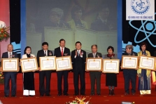 Xét tặng Giải thưởng Hồ Chí Minh và Giải thưởng Nhà nước về KH&CN đợt 5