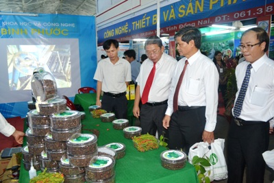 Bế mạc “Chợ Công nghệ, Thiết bị và Thương mại vùng Đông Nam bộ - Đồng Nai 2015"