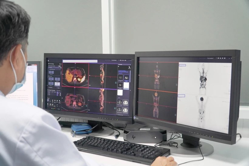 Việt Nam pha chế thành công hai loại thuốc phóng xạ mới dùng chẩn đoán ung thư