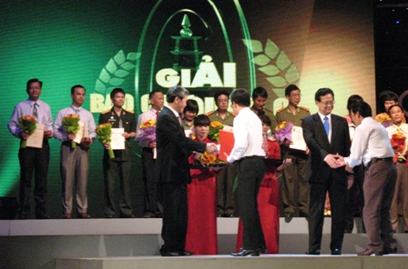 Trao giải Báo chí Quốc gia lần thứ VII - 2013