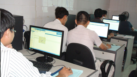 Tập huấn sử dụng hệ thống phần mềm quản lý văn bản và điều hành tác nghiệp e.Office cho cán bộ quản lý  KH&CN khối quận, huyện