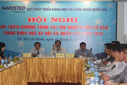 Nhà nước chi 200 tỷ mỗi năm cho Quỹ phát triển Khoa học và Công nghệ Quốc gia 