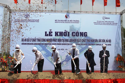 Xây nhà máy “biến rác thành điện” đầu tiên 