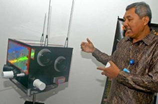 Indonesia phóng vệ tinh giám sát biển