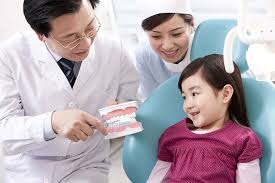 Chăm sóc răng miệng ở trẻ em