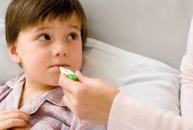 Phòng bệnh viêm đường hô hấp ở trẻ lúc giao mùa