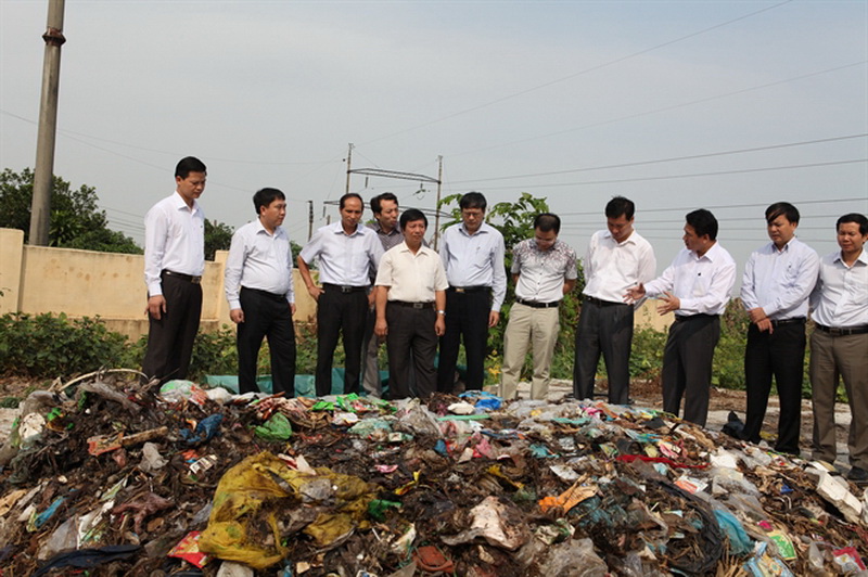 Giải pháp xử lý rác bằng chế phẩm vi sinh AT-YTB giúp giảm thiểu ô nhiễm môi trường